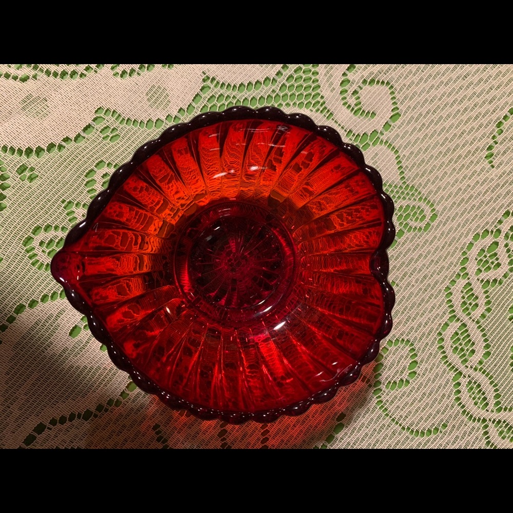Fenton Red Heart Ribbed Dish